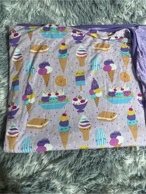 Wildberry Ice Cream Social Cloud Blanket